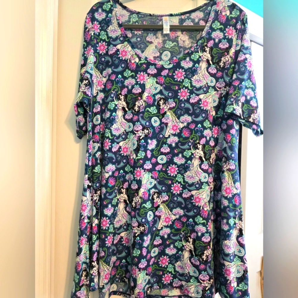 Lularoe Disney Perfect T - Princess Jasmine